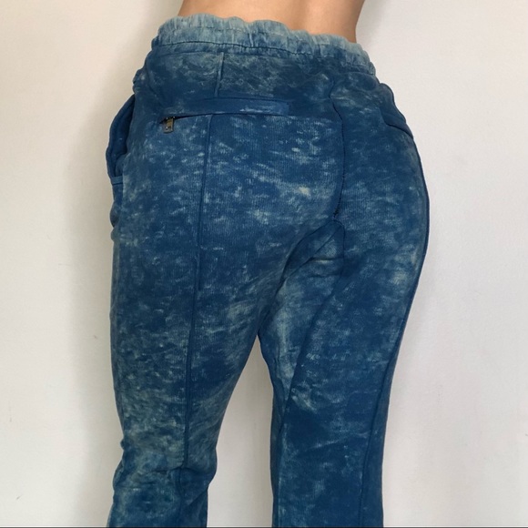 Cotton Citizen Joggers - Picture 2 of 6